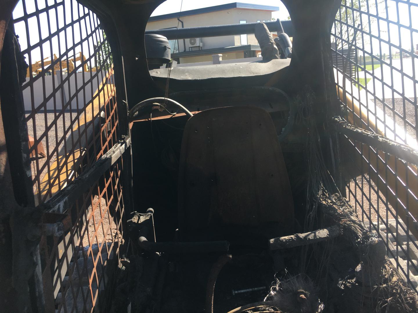 ./imagenes/INVOICE/2019/16985/MINICARGADOR 299D2 XHP (63).JPG